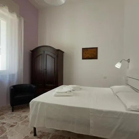 Affitta Alma Mater Guest house Castrignano del Capo